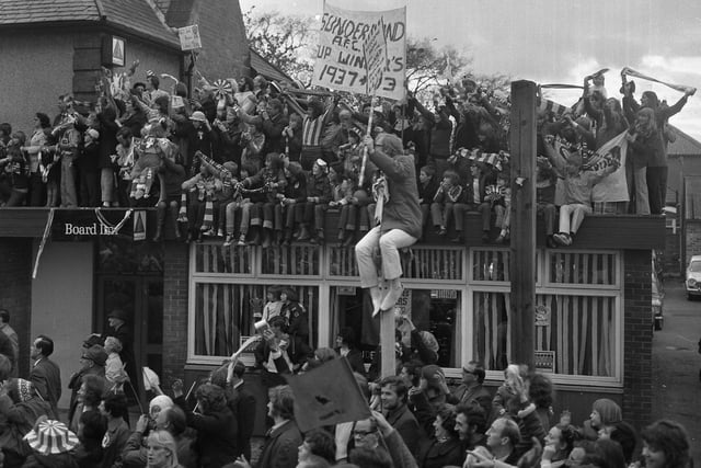 Fans grabbed any vantage point they could find at the Board Inn to see Sunderland come home with the FA Cup.