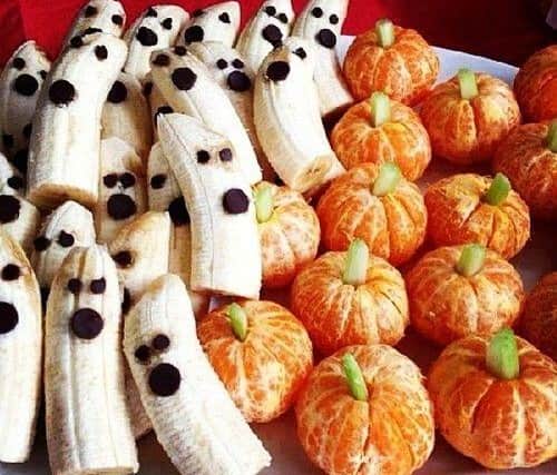 Offer healthy snacks like ‘Banana Ghosts’ or ‘Tangerine Pumpkins’