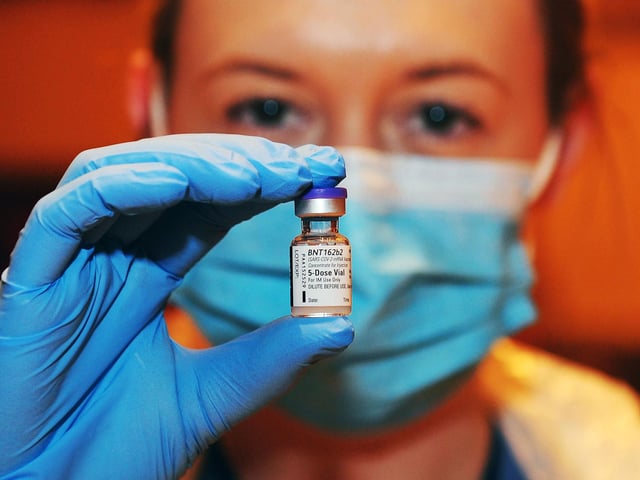 Falkirk Town Hall. NHS Forth Valley, Community covid vaccination clinic started today. Emma Laird, staff nurse.
