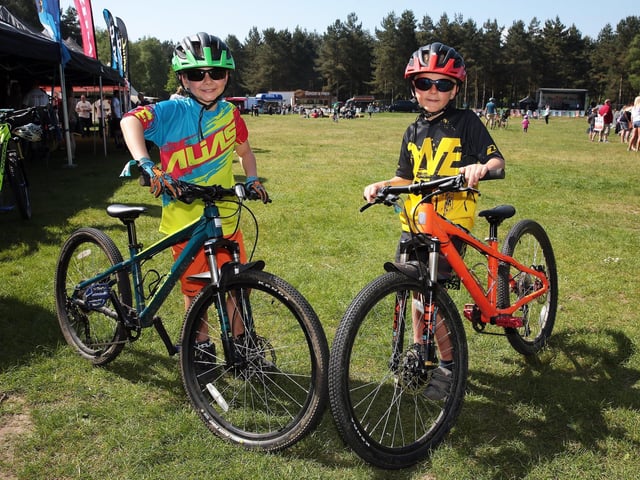 Sherwood Pines has several routes for every ability in the pine forest. There is a cafe, bike hire and picnic area.