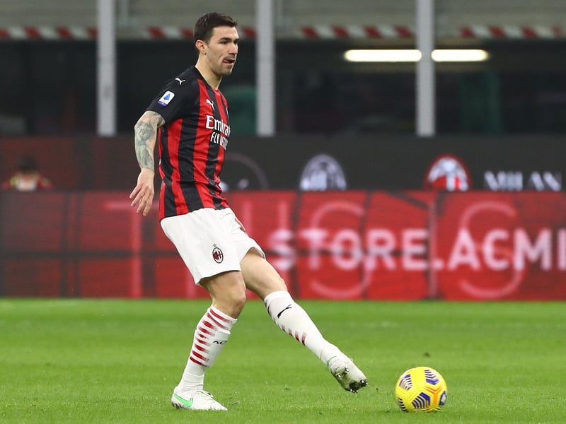 Everton are believed to be lining up an ambitious move for AC Milan defender Alessio Romagnoli, whose contract with the Toffees expires next summer. The ex-Roma starlet is also said to be of interest to both Juventus and Inter. (Sport Witness)