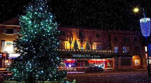 The festive lights in Bawtry from @si_s_place