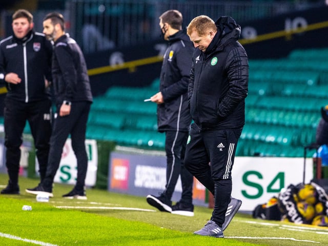 Neil Lennon could be sacked within the next 48 hours. Talks are planned by club officials to decide on the Northern Irishman’s future. He revealed last week that he had the backing of the board and Peter Lawwell but things could change after the defeat to Ross County and subsequent fan protest. (Scottish Sun)