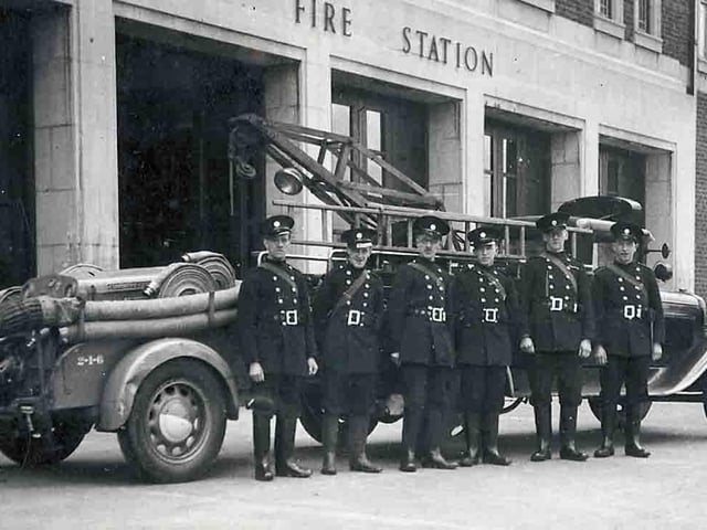Doncaster Auxiliary Fire Brigade in 1940