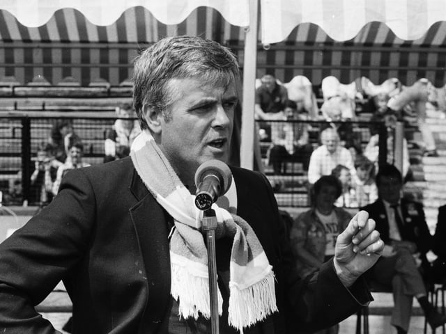 Club legend Pat Stanton was among the big voices to lend his support.