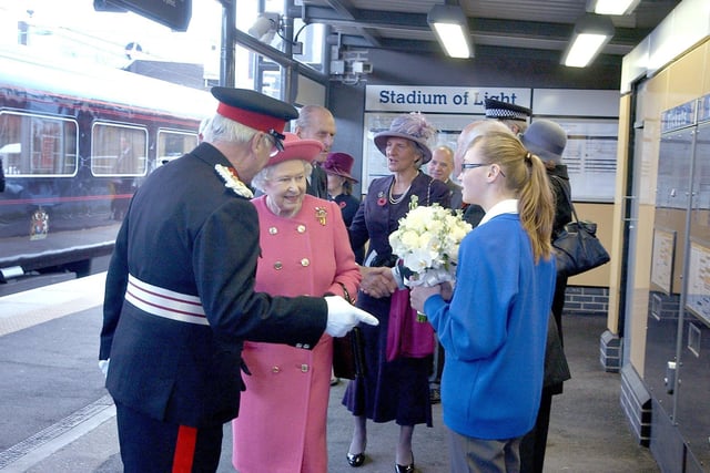The Queen is warmly greeted on her arrival in 2009. Does this bring back memories?