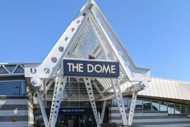 Like Barnsley's Metrodome, Doncaster's Dome features a swimming pool that has both indoor and outdoor sections.