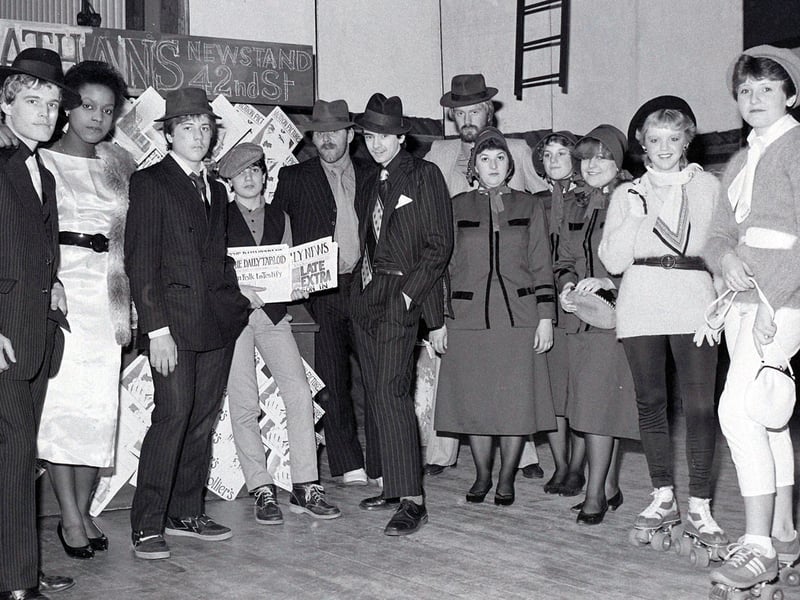Manor School at Mansfield Woodhouse - can you spot any familiar faces from 1983?