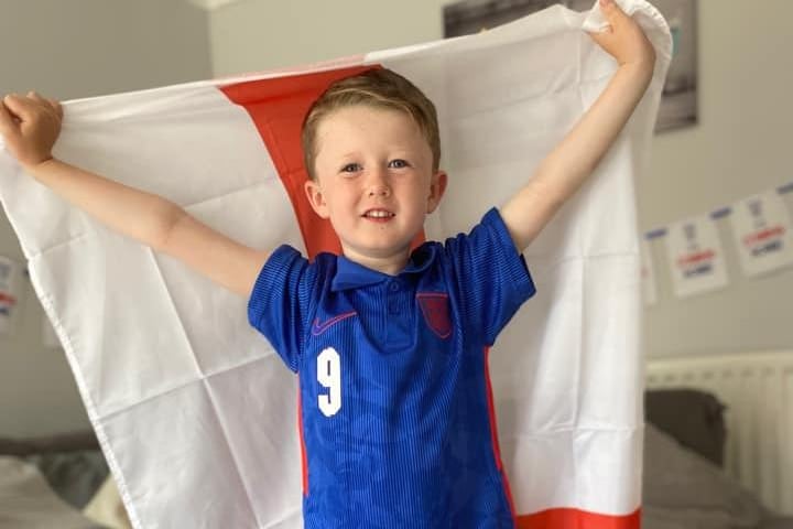 Dexter is ready for an England win!
