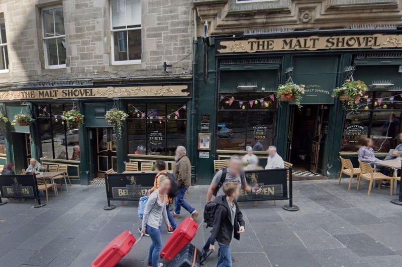 Suvel Inj 15 Edinburgh pubs offering thirsty customers pints for just £2 until ...