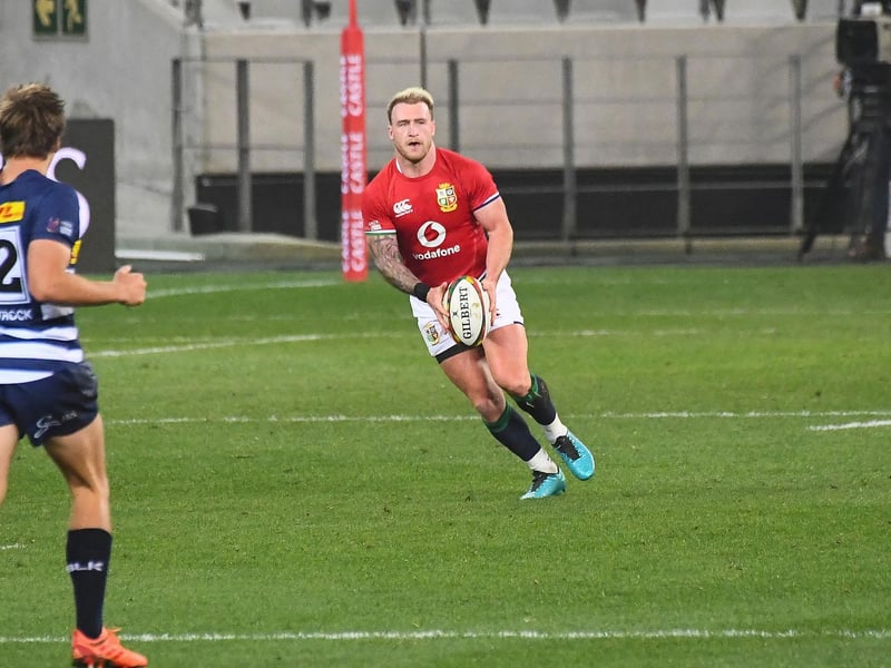 The captain produced a professional display and showed great hands for the third try. The Exeter full-back made plenty of metres and led from the front. 7/10
