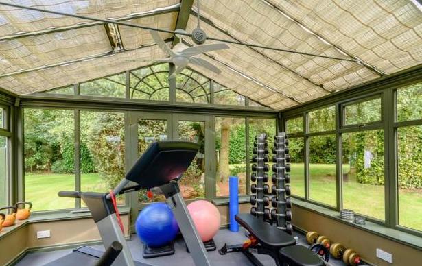 Think about how easy it would be to get into amazing shape with your own private gym