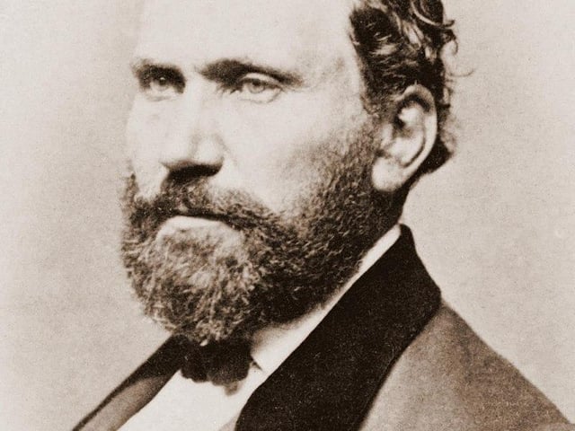 Gorbals-born detective and spy, who founded the famous Pinkerton National Detective Agency, of which US President Abraham Lincoln was a client.