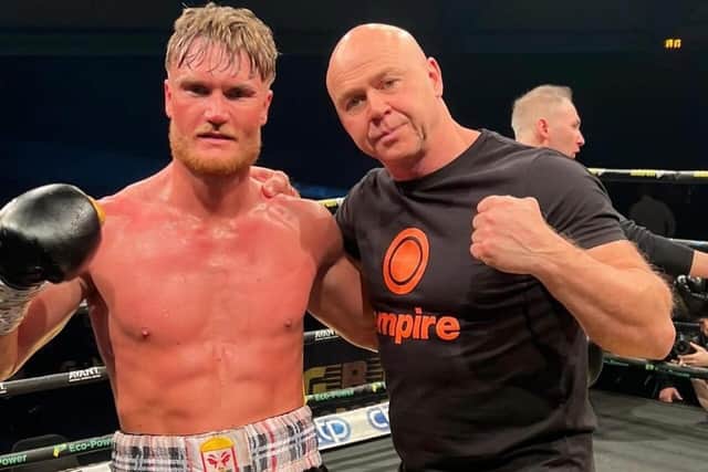 Dominic Ingle  and his modern day boxer Red Johnson Pic Connor McMain GBM Sports