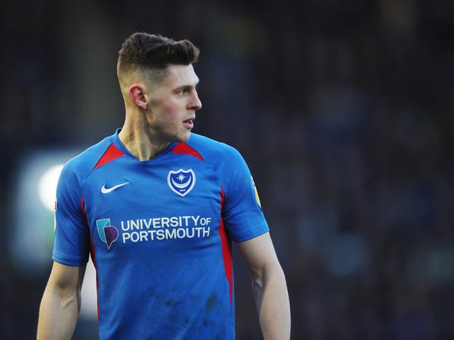 Gives greater defensive solidity at right-back