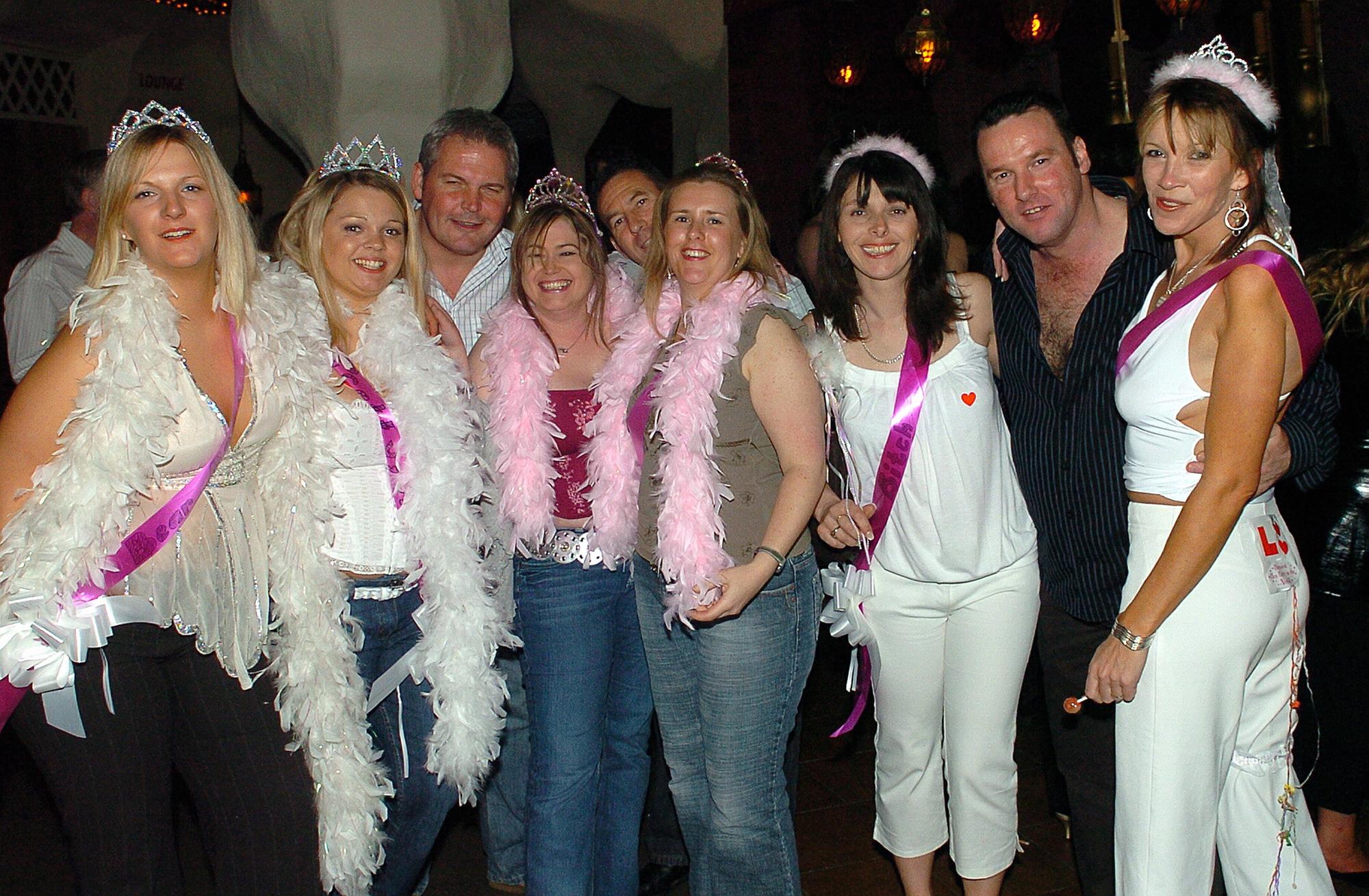 This is what a night out at Tiger Tiger in Gunwharf Quays looked like in the 00s.