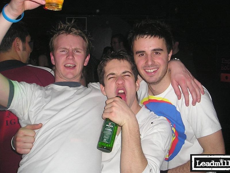 Having a good time at the Leadmill in March 2005 - photo courtesy of the Leadmill