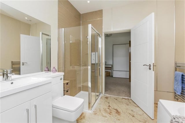 New, modern and shiny bathroom - perfect for an evening bubble bath with a red wine.
