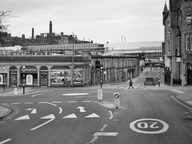 Lynn has done a series on Edinburgh Nights which captures positive portrayals of women out enjoying themselves and observing their actions and interactions, and Paul does similar when observing what's going on but also does cityscapes of Edinburgh.