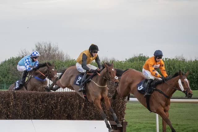 Save money with early online booking for Yorkshire Chase Weekend at Doncaster Races. Supplied picture