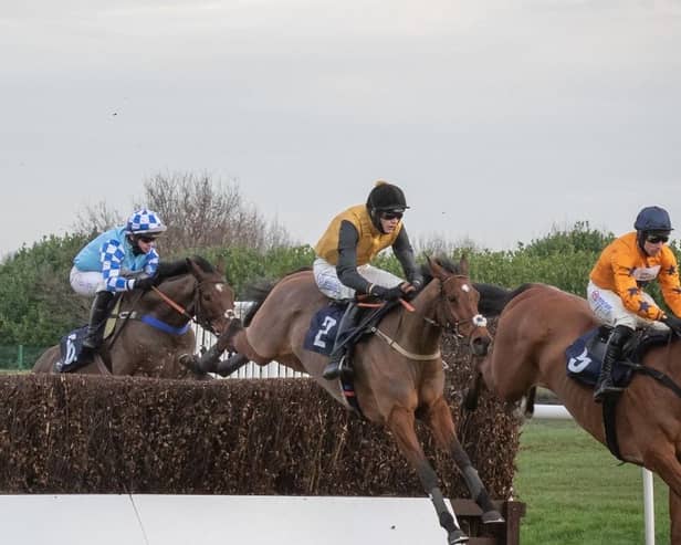 Save money with early online booking for Yorkshire Chase Weekend at Doncaster Races. Supplied picture