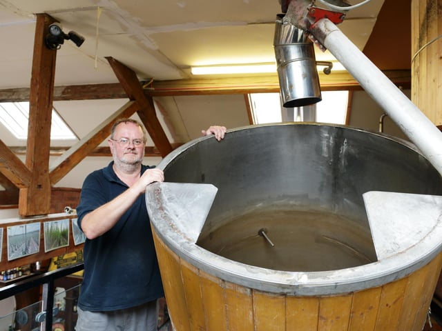 Order by phone on 01623 230500, they sell a range of beer from Lincoln Green Brewery Co and Sheffield Brewery pictured.