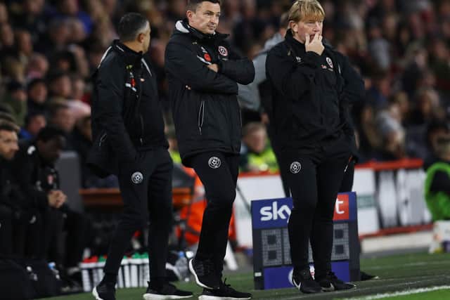 Sheffield United manager Paul Heckingbottom with Jack Lester (left) and Stuart McCall (right): Darren Staples / Sportimage