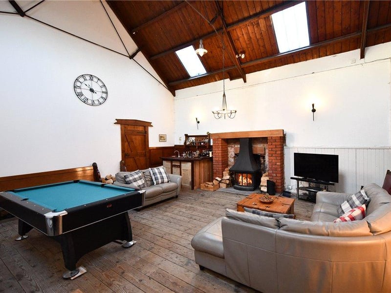 Family room / Games room.