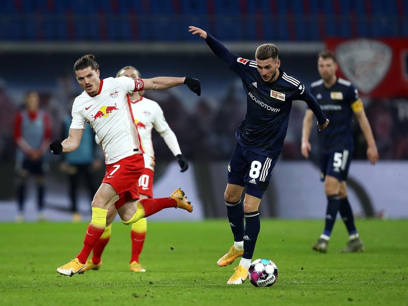 Sunderland confirmed the loan signing of striker Leon Dajaku with the option to buy. The 20-year-old joined Union Berlin from Bayern Munich this summer.
