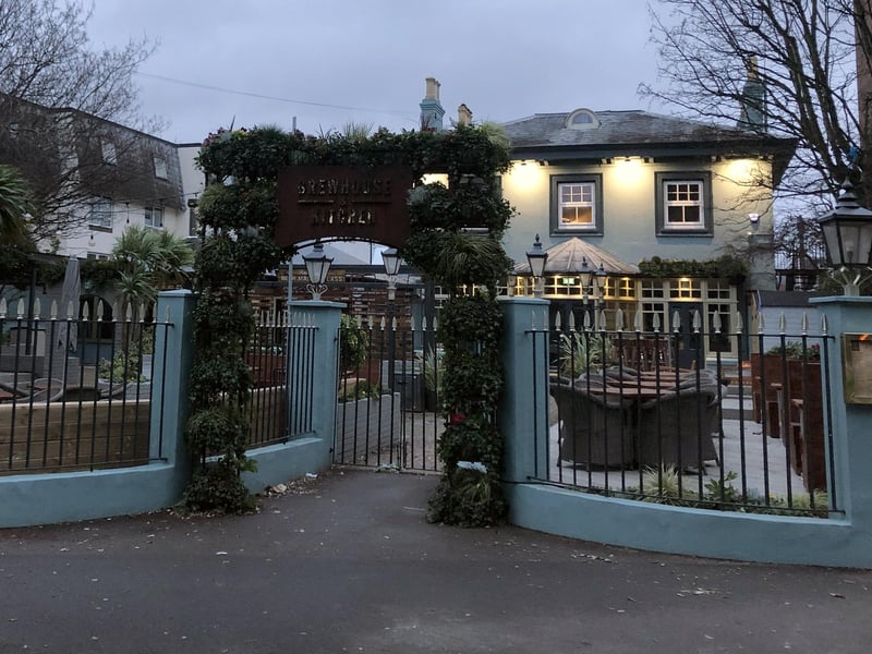 This pub in Southsea Terrace in Southsea has a 4.5 star rating on Google reviews based on 697 ratings.