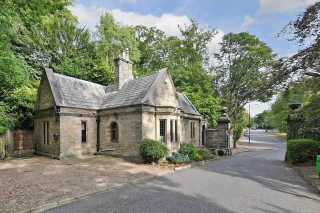 The lodge is a fabulous two double bedroom, stone-built, detached lodge which oozes charm and character, says the brochure.