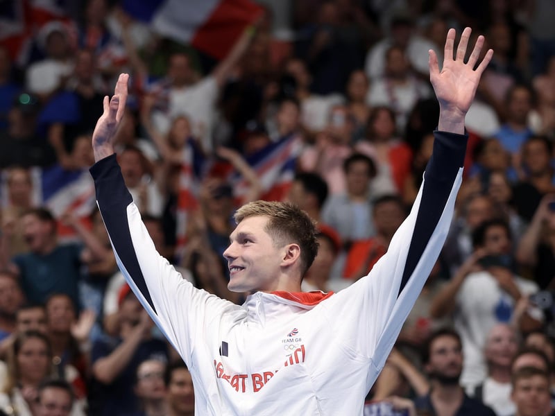 Former Bo’ness ASC and Grangemouth ASC youngster Duncan Scott took silver in the men's 200m medley freestyle final to overtake Sir Chris Hoy as the most decorated Scottish Olympian of all time.