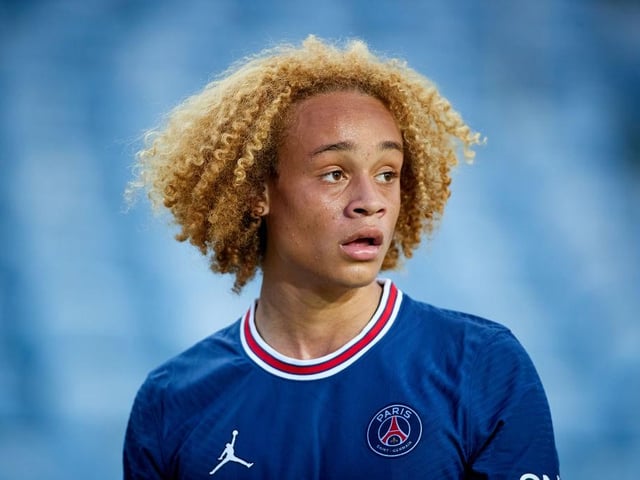 Rangers won’t be signing Paris Saint-Germain starlet Xavi Simons. The Ibrox side were credited with an interest in the Dutch youth international. The 18-year-old is in the final year of his deal at the Parisens and has been linked with a move back to Barcelona. Rangers were reportedly being used to help make his name known around Europe that he may be available. (Scottish Sun)