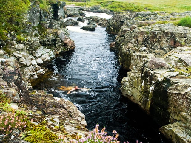 Adventurer Daniel Start found himself amongst the “most fantastic series of river pools you can imagine” at Glen Etive with the Long Canyon, where you will find yourself surrounded by high cliffs and deep water, offering a most memorable experience.
