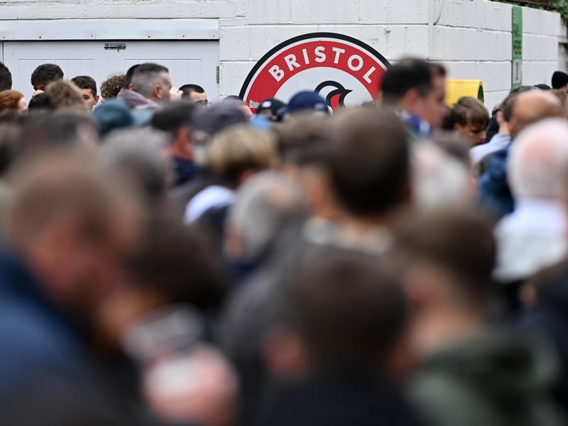 Average home attendance: 22,008