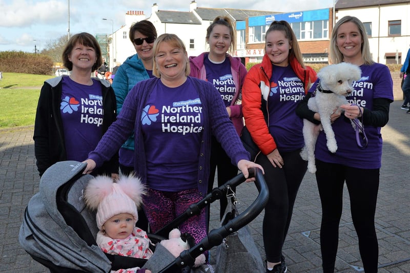 Hospice at Home nurses Ann Millar, Lorraine Gibson, Lauren Hollyoak, Patrica Montgomery, Rebecca Service , Leah Marshall and baby Gracie are pictured at the start of the Carrick Hospice Walk in 2018. INCT 17-005-PSB