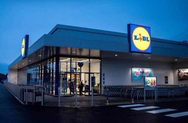 A controversial planning application for a new Lidl supermarket in Swallownest has been withdrawn.