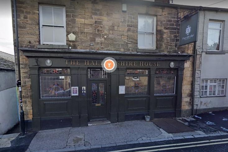 49 Commonside, Sheffield S10 1GF| 4.6 out of 5 (485 reviews).
“A fantastic gem tucked away in the Sheffield nightlife scene. The staff are fantastic and the beers are wonderful. If you want somewhere to perch for a good few pints, there is nowhere better.”