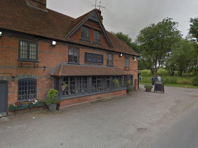 This restaurant is located in Upper Link B3048, St Mary Bourne.