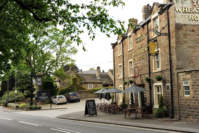 The attractive village of Baslow is on Chatsworth's doorstep and is perfect for foodies too as it can boast the acclaimed Baslow Hall, which has guest rooms as well as a restaurant.