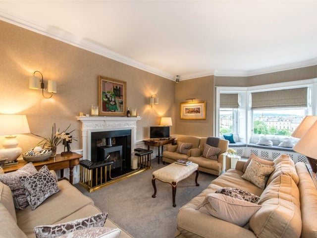 Drawing room.