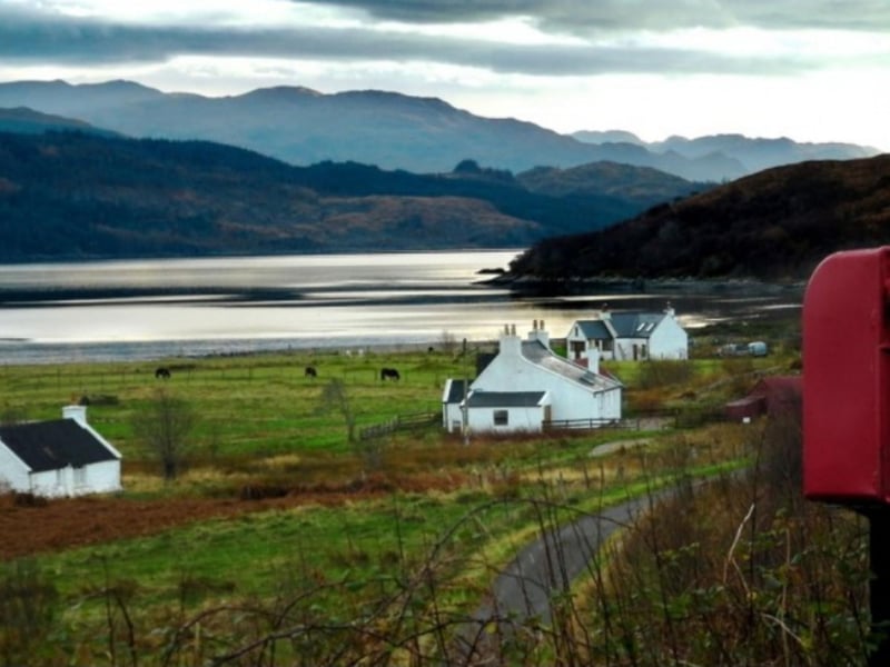 The pretty township of Kylerhea doesn't have any shops or restaurants, so is the perfect place to get away from it all.