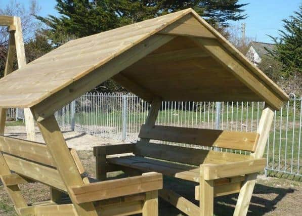 An image of the type of shelter proposed for the Rivelin Valley Dog Park in Sheffield - city councillors are set to refuse planning permission, though
