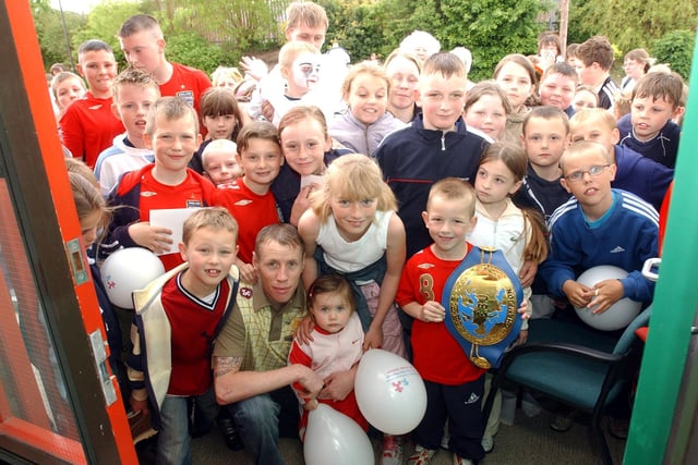 Fourteen years ago, Hartlepool boxer Michael Hunter was joined by lots of young fans as he opened the Brougham Centre in town. Were you pictured?