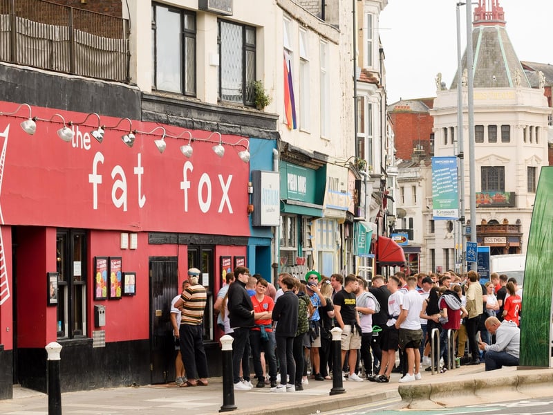 Pictured is: England supporters gather outside The Fat Fox pub ahead of the England v Italy Euro 2020 cup final. Picture: Keith Woodland (110721-11)