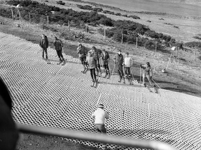 Youngsters receiving a lesson on the slope in 1967.