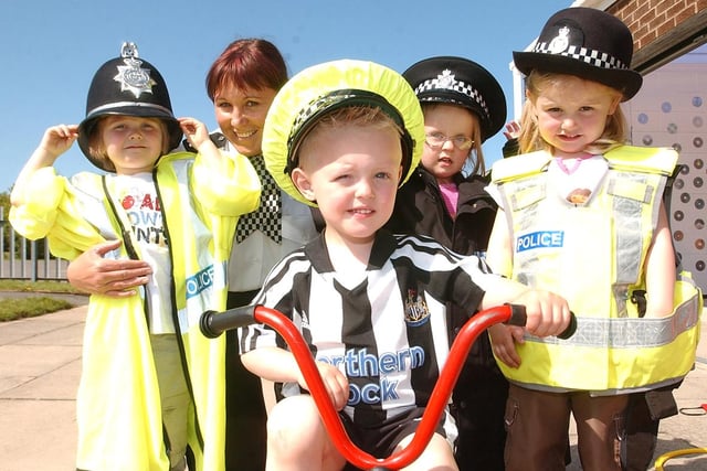 Who remembers this visit by police officers to Throston Primary School in 2006?
