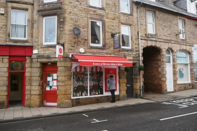 A Post Office, olde worlde sweet shop and luxury guest accommodation.

Price: £409,950
Contact: Ernest Wilsons & Co Limited, Leeds

Picture: Right Move
