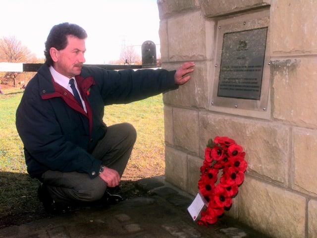 Walt Penny, British Waterways supervisor took alook at the newly unveiled plaque at Tisley Marina