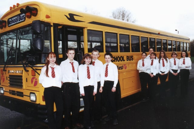 Hungerhill School pupils with an America school bus in 2001